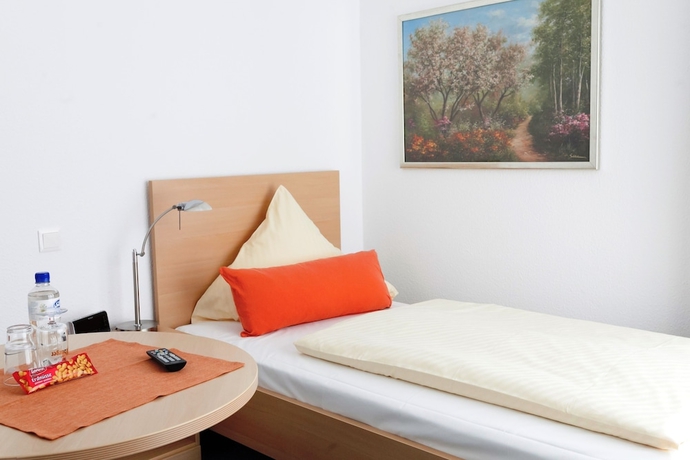 Imagen de la habitación del Hotel Johanniter Gästehaus. Foto 12