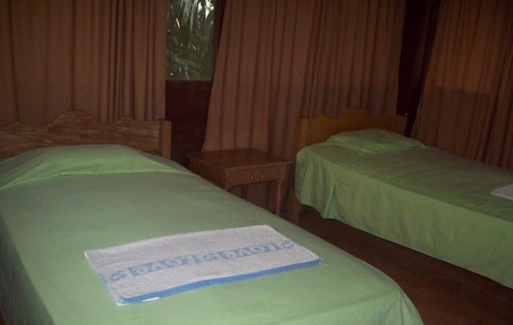 Imagen de la habitación del Hotel Johmer Expedition Tours and Lodge. Foto 5