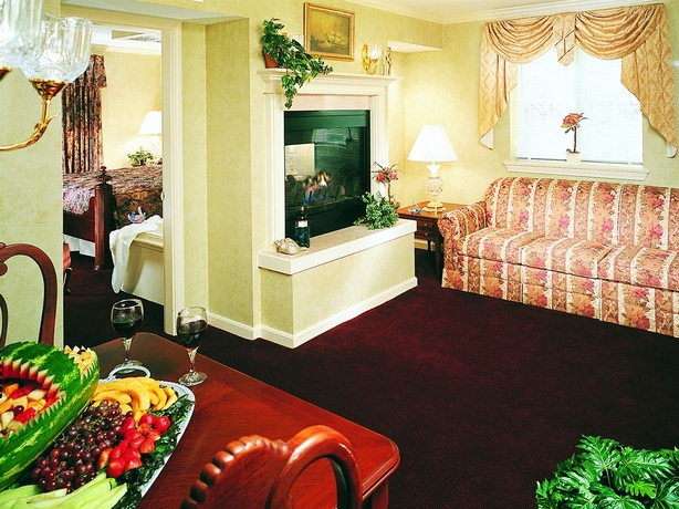 Imagen de los interiores del Hotel John Carver Inn and Spa. Foto 6