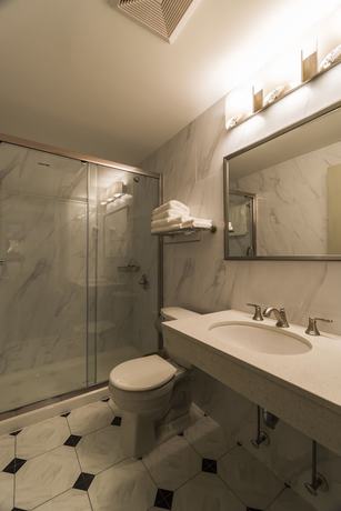 Imagen de la habitación del Hotel John Hotel. Foto 8