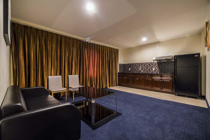 Imagen de la habitación del Hotel John Hotel. Foto 11