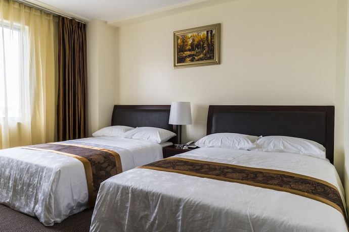 Imagen de la habitación del Hotel John Hotel. Foto 20