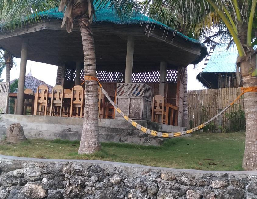 Imagen general del Hotel John Lhea Beach Cottages. Foto 17