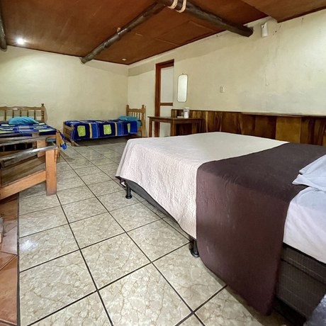 Imagen de la habitación del Hotel Johnny\'s Place. Foto 5