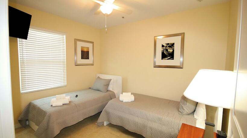 Imagen general del Hotel John\'s Pass. Foto 2