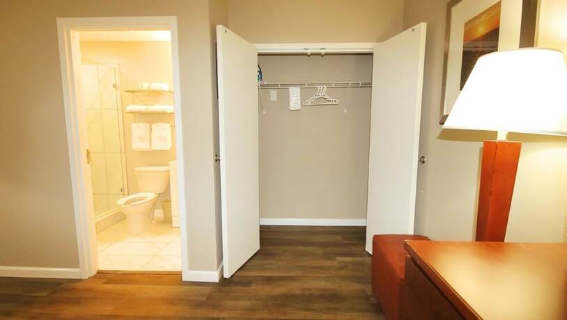 Imagen de la habitación del Hotel John\'s Pass. Foto 20