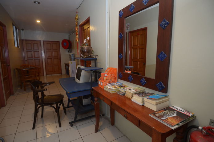 Imagen general del Hotel John's Place. Foto 1