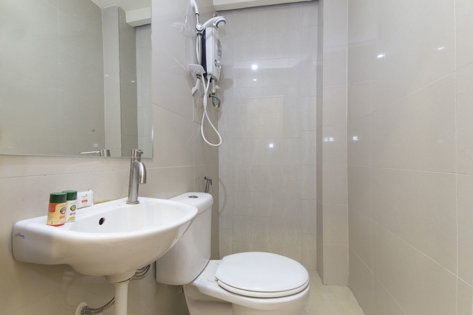 Imagen de la habitación del Hotel Johnshun. Foto 13