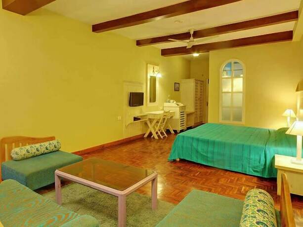 Imagen general del Hotel Johnson Lodge and Spa. Foto 4