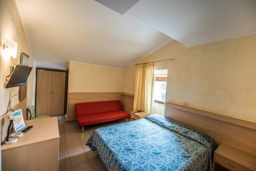 Imagen general del Hotel Johnson, Peschiera del Garda. Foto 1