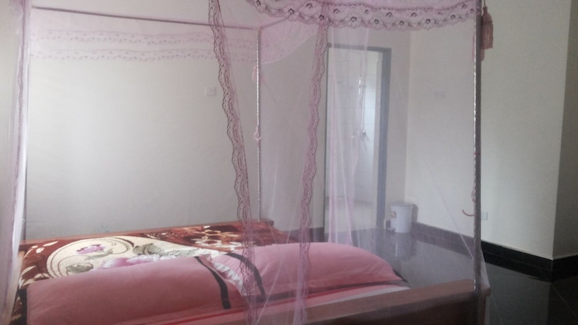 Imagen de la habitación del Hotel Jojo\'s Palace Annex. Foto 5