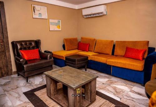 Imagen de la habitación del Hotel Joker and Suites. Foto 19