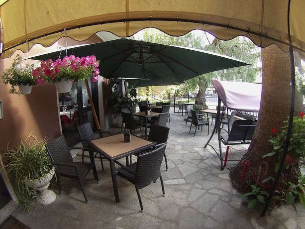 Imagen de los exteriores del Hotel Jole, Andora. Foto 20