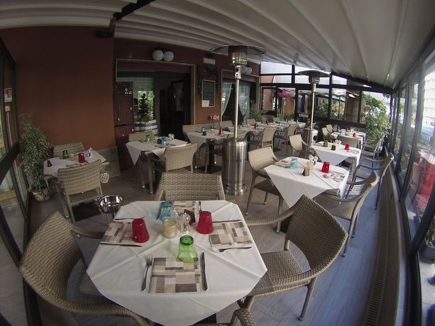 Imagen del bar/restaurante del Hotel Jole, Andora. Foto 7