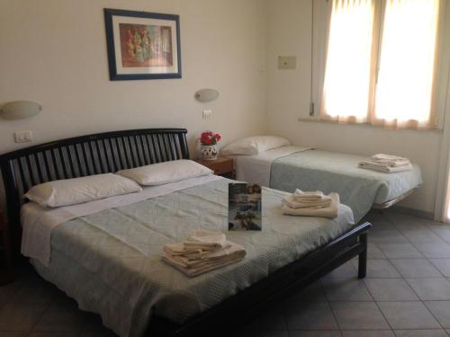 Imagen de la habitación del Hotel Jole. Foto 8