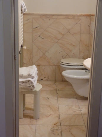 Imagen de la habitación del Hotel Joli, Citta. Foto 8