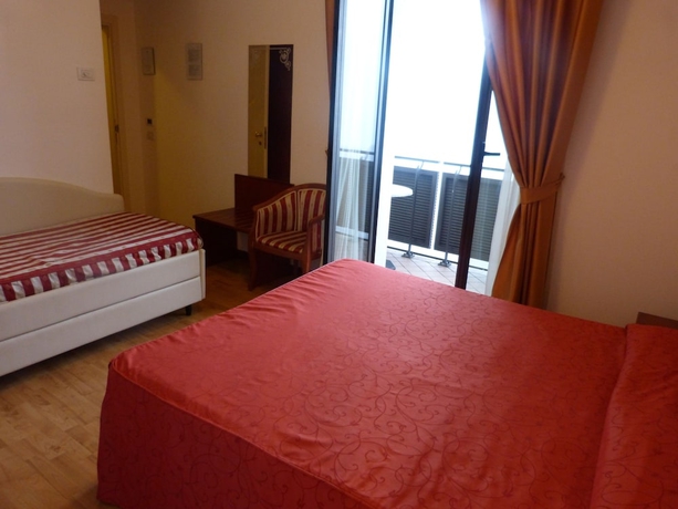 Imagen de la habitación del Hotel Joli, Citta. Foto 13