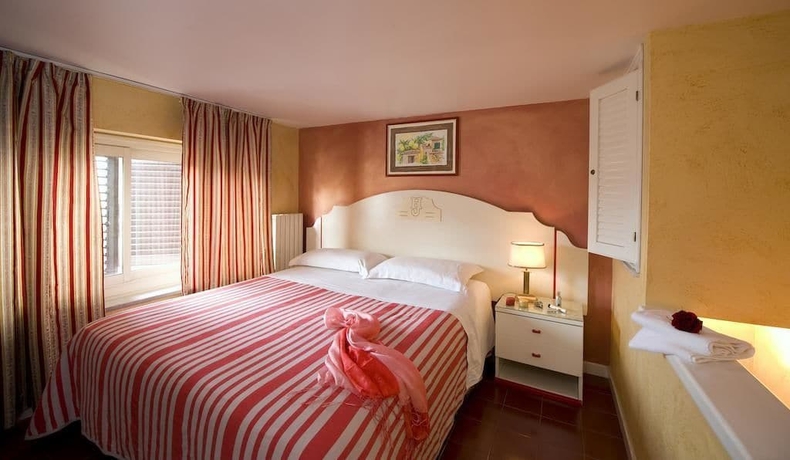 Imagen de la habitación del Hotel Joli, Palermo. Foto 9