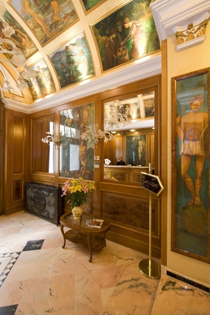 Imagen de los interiores del Hotel Joli, Palermo. Foto 19