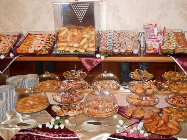 Imagen del bar/restaurante del Hotel Joli, Palermo. Foto 4