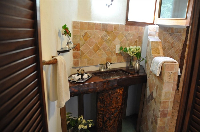 Imagen de la habitación del Hotel Jolie Jungle Eco. Foto 2