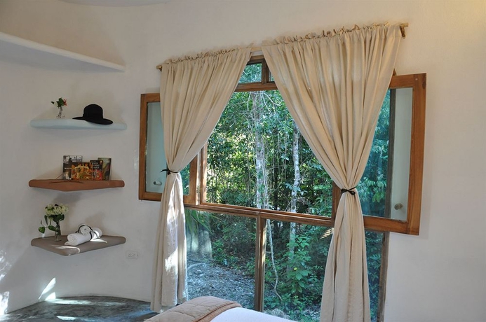 Imagen de la habitación del Hotel Jolie Jungle Eco. Foto 5