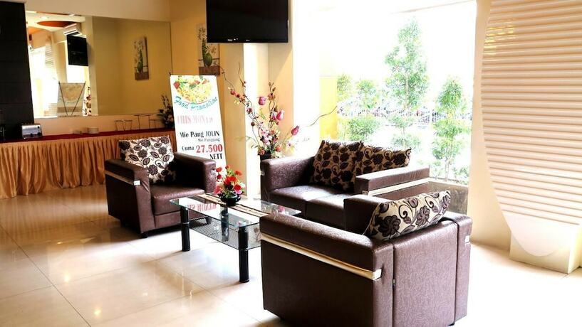 Imagen general del Hotel Jolin. Foto 2