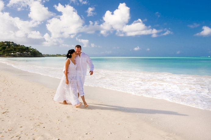 Imagen de los exteriores del Hotel Jolly Beach Antigua - All-inclusive. Foto 7