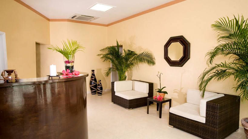 Imagen de los interiores del Hotel Jolly Beach Antigua - All-inclusive. Foto 12