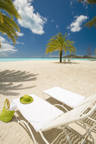 Imagen de los exteriores del Hotel Jolly Beach Antigua - All-inclusive. Foto 9