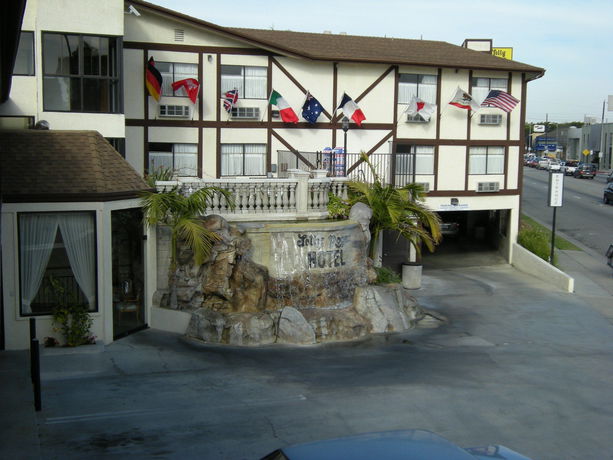 Imagen general del Hotel Jolly Roger. Foto 1