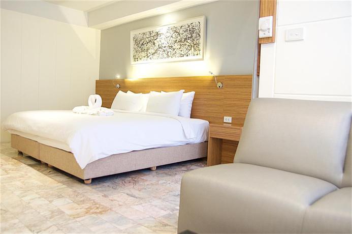 Imagen general del Hotel Jolly Suites and Spa Thaphra. Foto 2