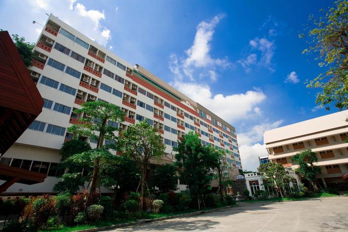 Imagen general del Hotel Jolly Suites and Spa Thaphra. Foto 7