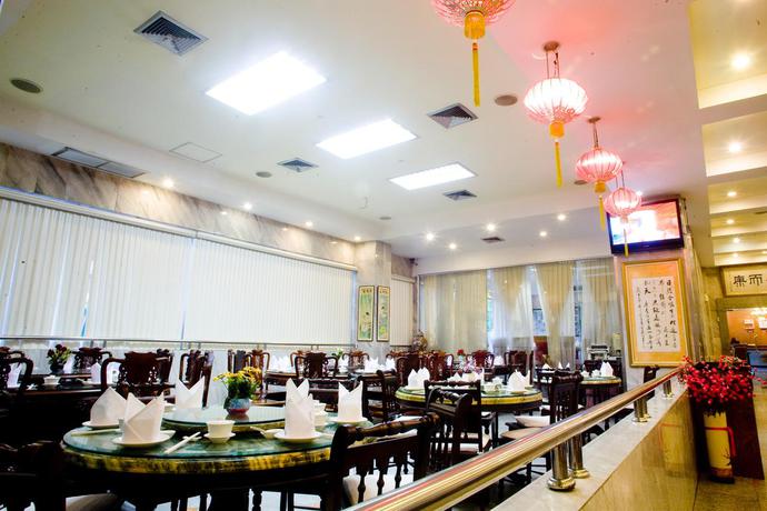 Imagen general del Hotel Jolly Suites and Spa Thaphra. Foto 13