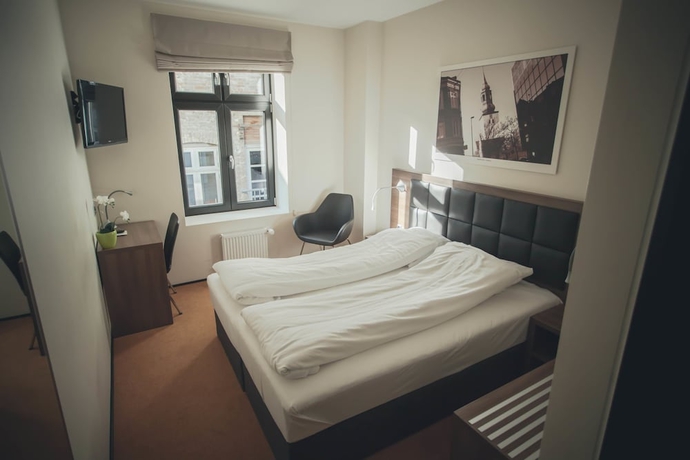 Imagen de la habitación del Hotel Jomfru Ane. Foto 8