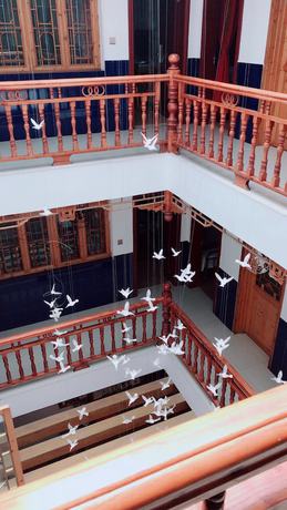 Imagen de los interiores del Hotel Jomo Fenghuang. Foto 14