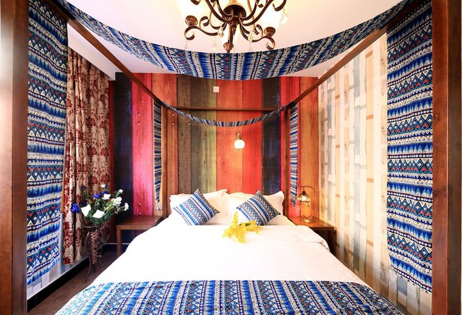 Imagen de la habitación del Hotel Jomo Fenghuang. Foto 6