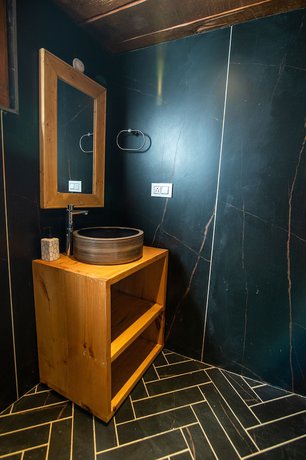 Imagen de la habitación del Hotel Jomotel Dayaar. Foto 10