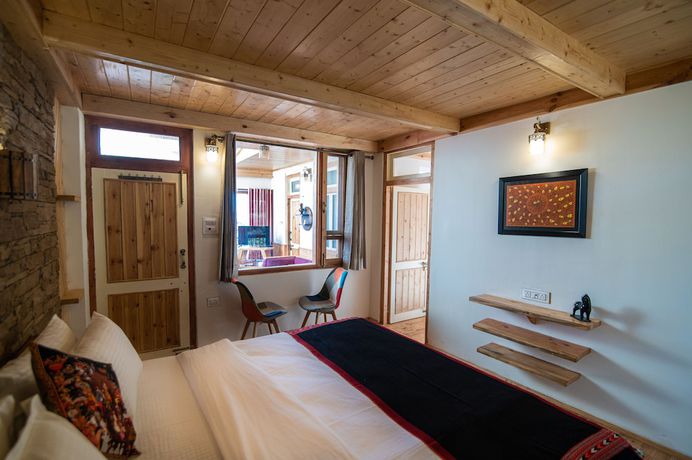 Imagen de la habitación del Hotel Jomotel Dayaar. Foto 16