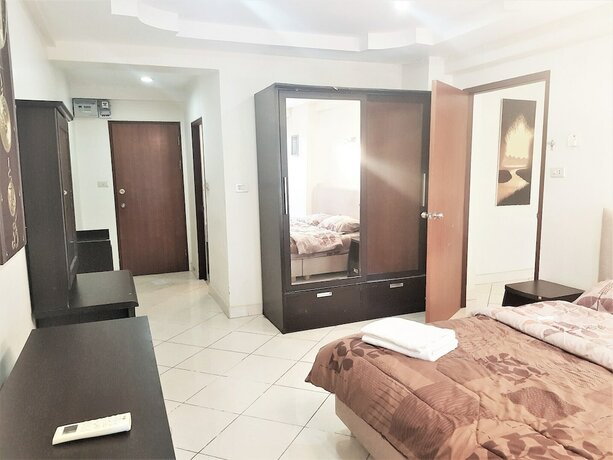 Imagen general del Hotel Jomtien Beach Condominium 1 Bedroom 2 Bathrooms Pattaya 2nd Floor. Foto 11