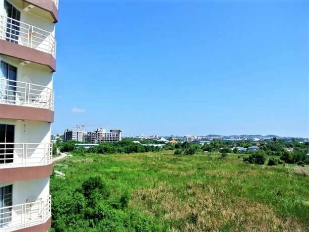 Imagen general del Hotel Jomtien Beach Condominium 5th Floor Modern Studio Apartment Pattaya. Foto 8