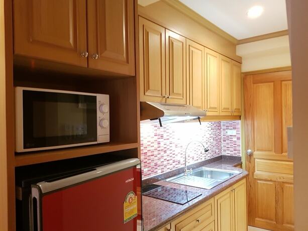 Imagen general del Hotel Jomtien Beach Condominium 5th Floor Modern Studio Apartment Pattaya. Foto 18