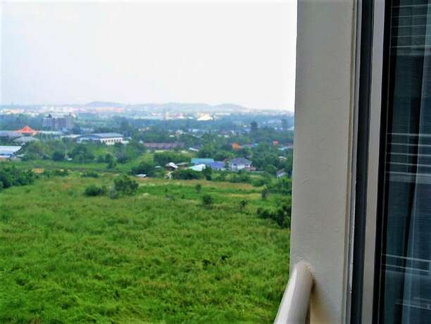 Imagen de los exteriores del Hotel Jomtien Beach Condominium Studio Apartment 12th Floor. Foto 13