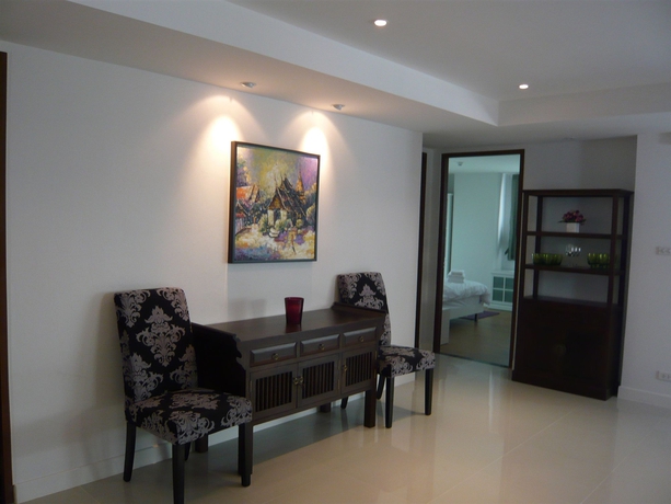 Imagen de los interiores del Hotel Jomtien Beach Penthouses. Foto 13