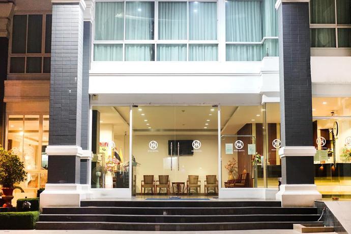 Imagen de los interiores del Hotel Jomtien Hisotel. Foto 20