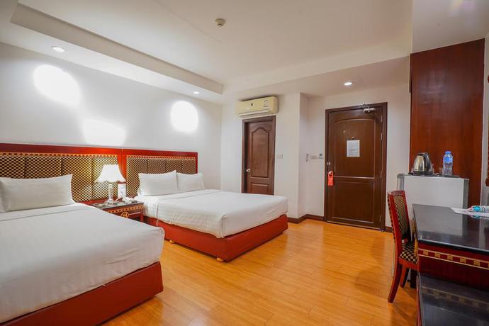 Imagen de la habitación del Hotel Jomtien Hisotel. Foto 14