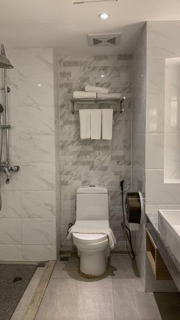 Imagen de la habitación del Hotel Jomtien Holiday Inn Pattaya. Foto 13