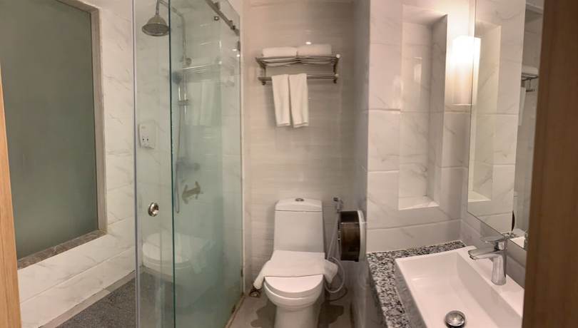 Imagen de la habitación del Hotel Jomtien Holiday Inn Pattaya. Foto 14