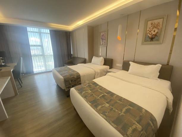 Imagen de la habitación del Hotel Jomtien Holiday Inn Pattaya. Foto 15