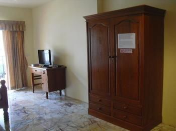 Imagen de los exteriores del Hotel Jomtien Seaside House. Foto 11